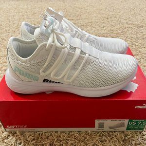 NEW PUMA Women’s Star Vital Sneakers Athletic Training Shoes, Size 7.5 (NIB)